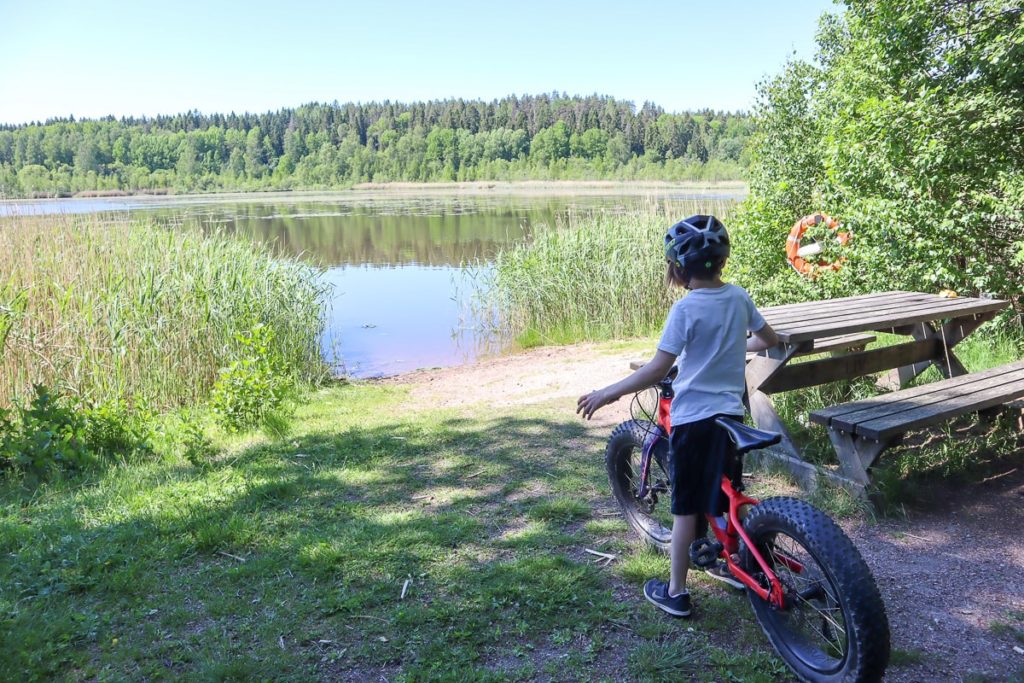 Tulossa uusi fatbike-reitti lapsille / Nuuksion Pohjoinen Portti / biking.fi