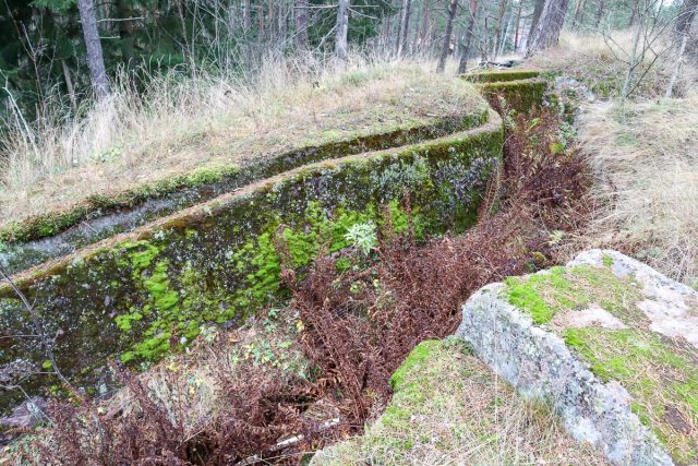 1. maailmansodan linnoitusketju / juoksuhauta